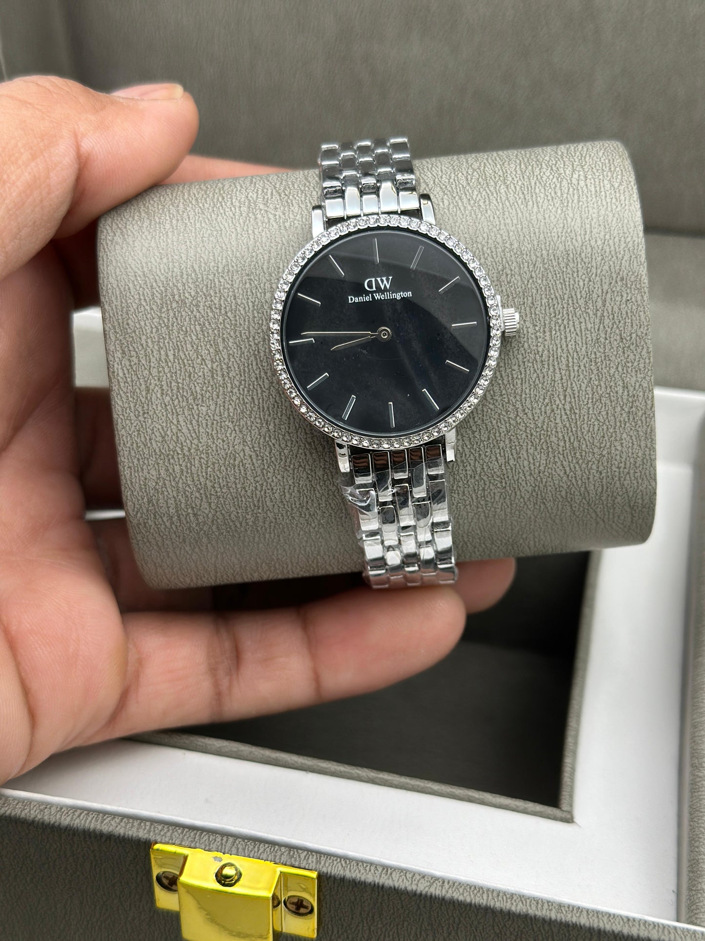 Dw ladies watch